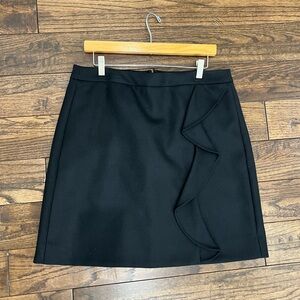 Banana Republic black wool ruffle front skirt - size 12